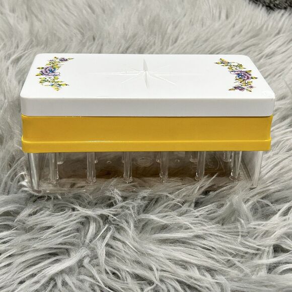 Vintage Palman Thread Box- Floral Design And Organizing Compartments/Layered - Picture 1 of 5